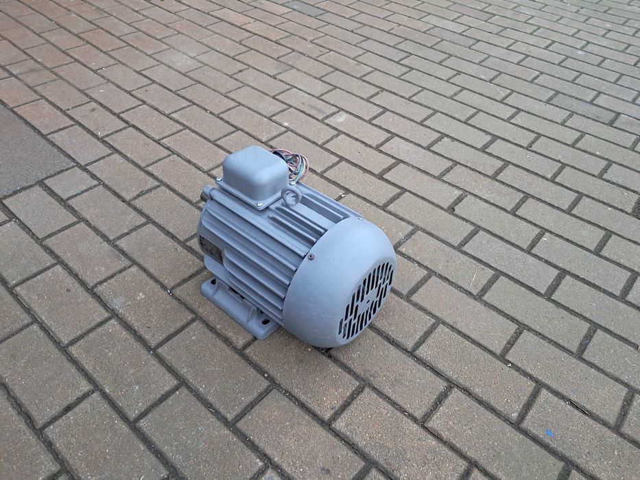 Silnik elektryczny 2,2kw 950 obrotów .Wysyłka