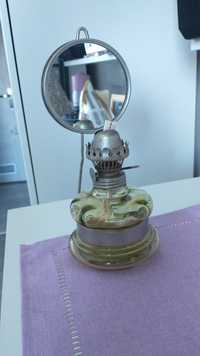 Lampa naftowa z dawnych lat