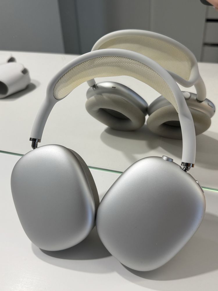 Apple AirPods Max (Silver)