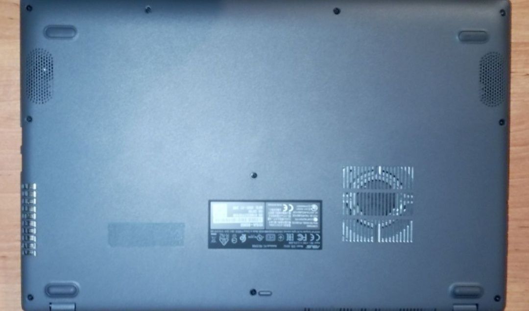 Laptop Biurowy Asus
