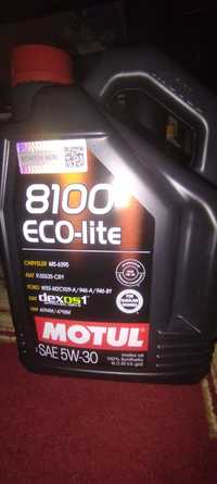 Motul eco-lite 5w30 мотюль масло в мотор 5л