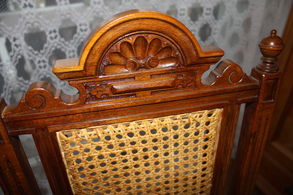 Piękny stół + 4 krzesła politura orzech, meble eklektyczne