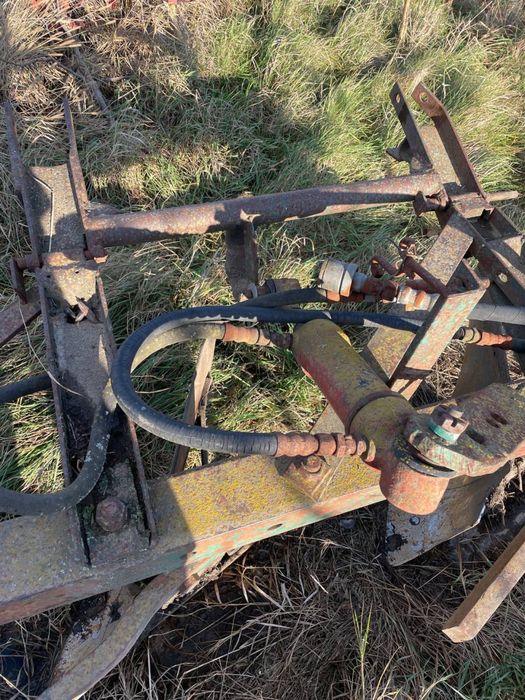 Продам плуг ПЛН 3 по 35