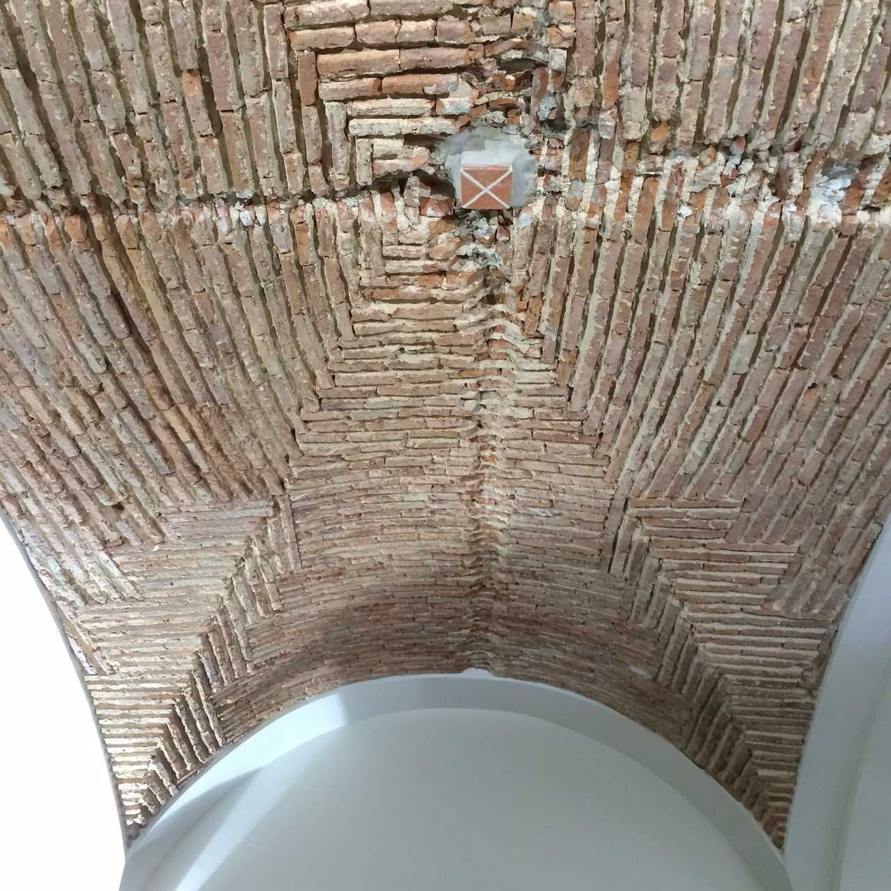 Abóbadas, Construção e reabilitação