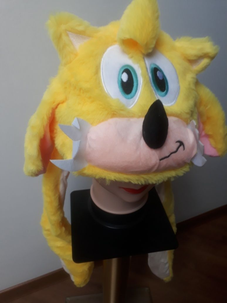 Czapka żółty Sonic ze świecącymi i podnoszącymi się uszami