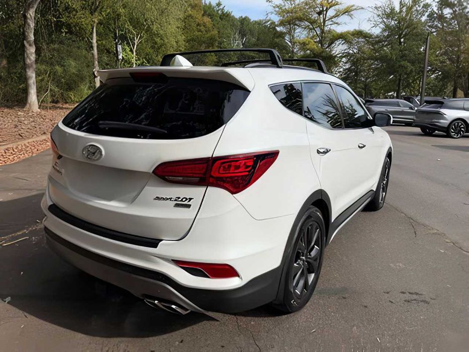 Hyundai Santa Fe      2017