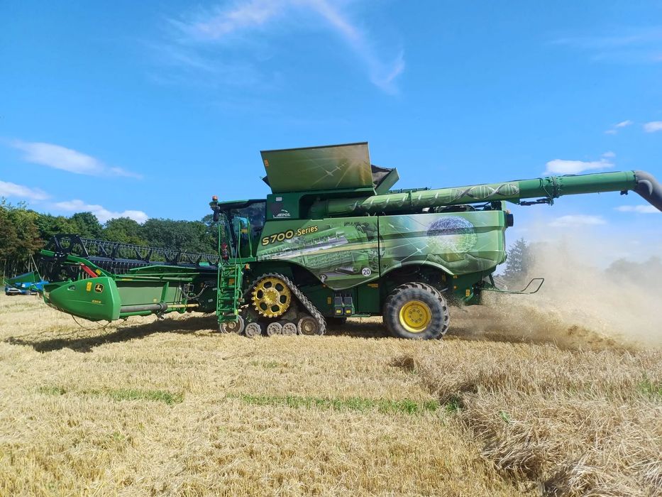 John Deere S790  Kombajn zbożowy John Deere S790 z hederem 640X - tylko 890 mth!