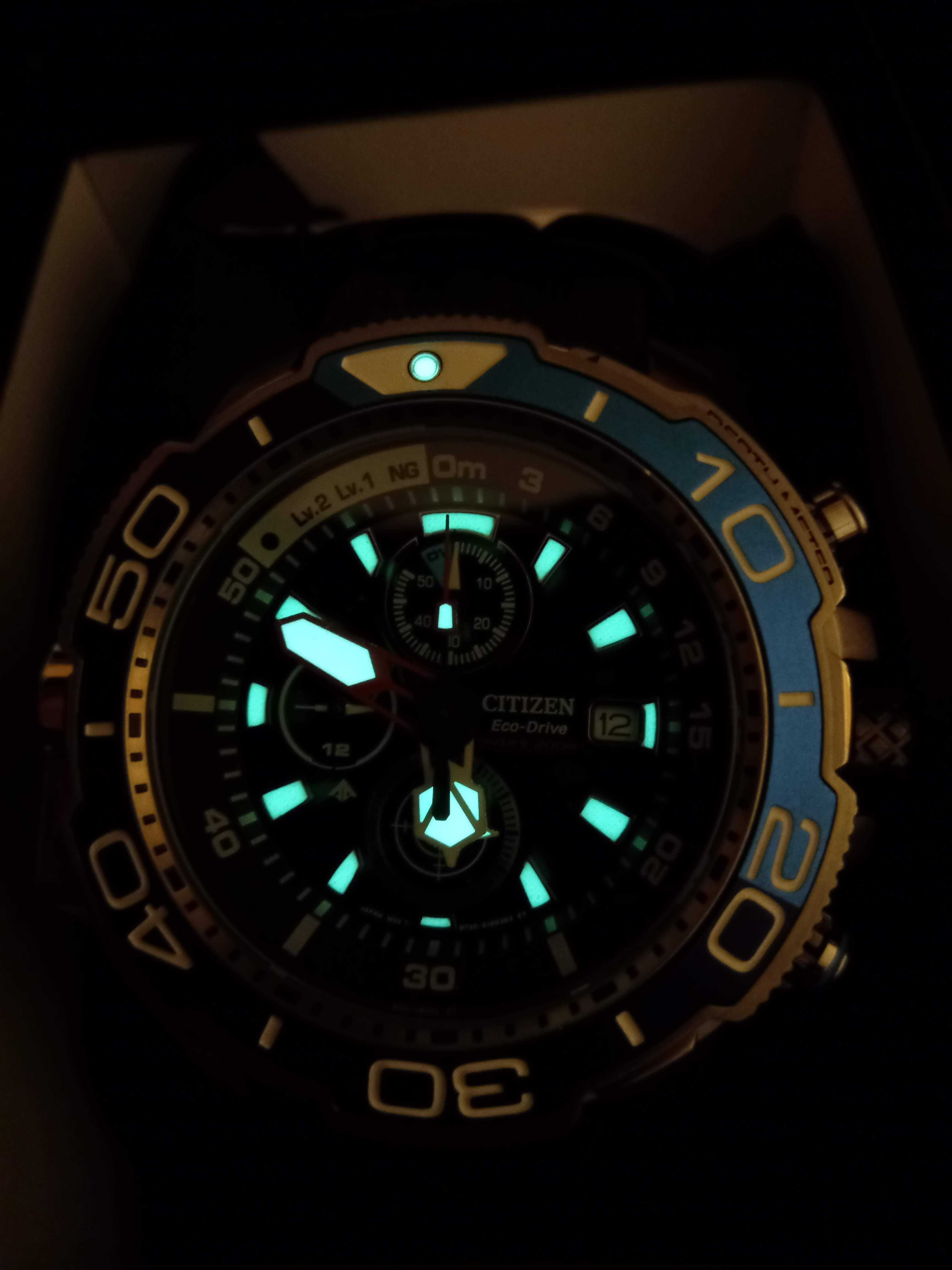 Дайверские 200м часы Citizen BJ2169-88E - глубиномер, хронограф сапфир