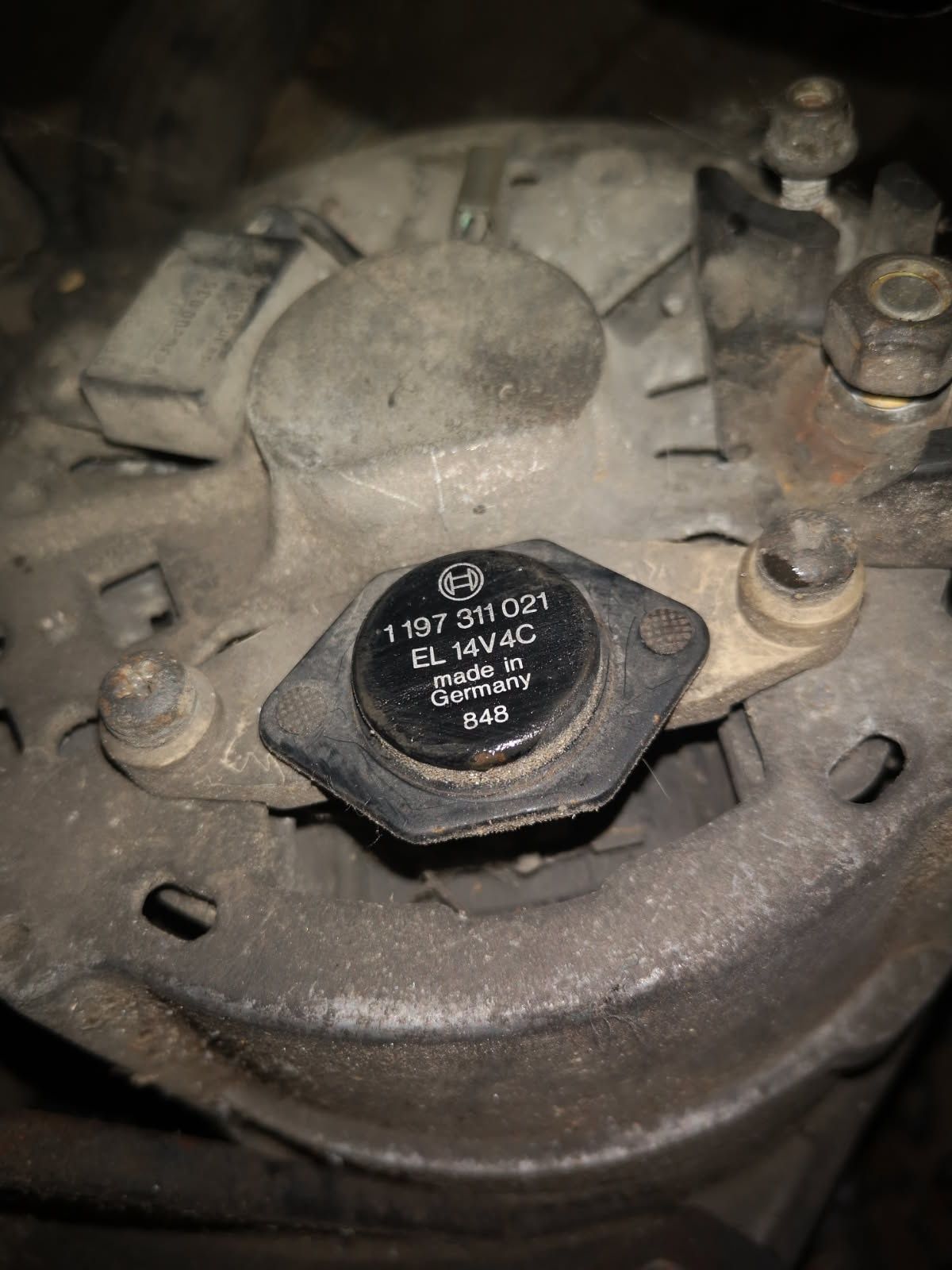 Sprzedam alternator audi 100 c4 2,5 tdi