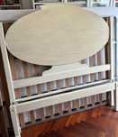 Cama casal em madeira mogno 140/190.