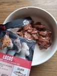 Saszetka 100 g Z łososiem dla kota mięso w sosie 24 sztuki kot