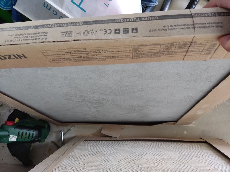1 paczka płytek 60x60  - 4szt - 1,43 m2 Tubądzin Torano Gray