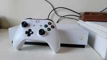 Xbox one s em estado impecavel