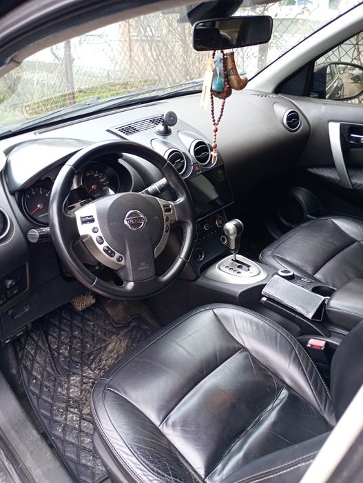 Продам автомобіль в хорошому стані деталі по телефону