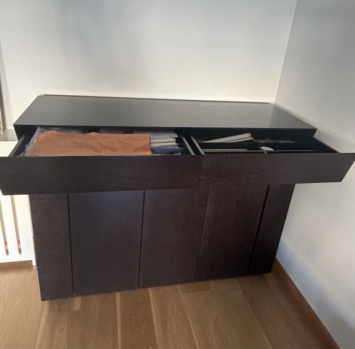 Oportunidade Mesa e Aparador em Carvalho Sala jantar Moderna