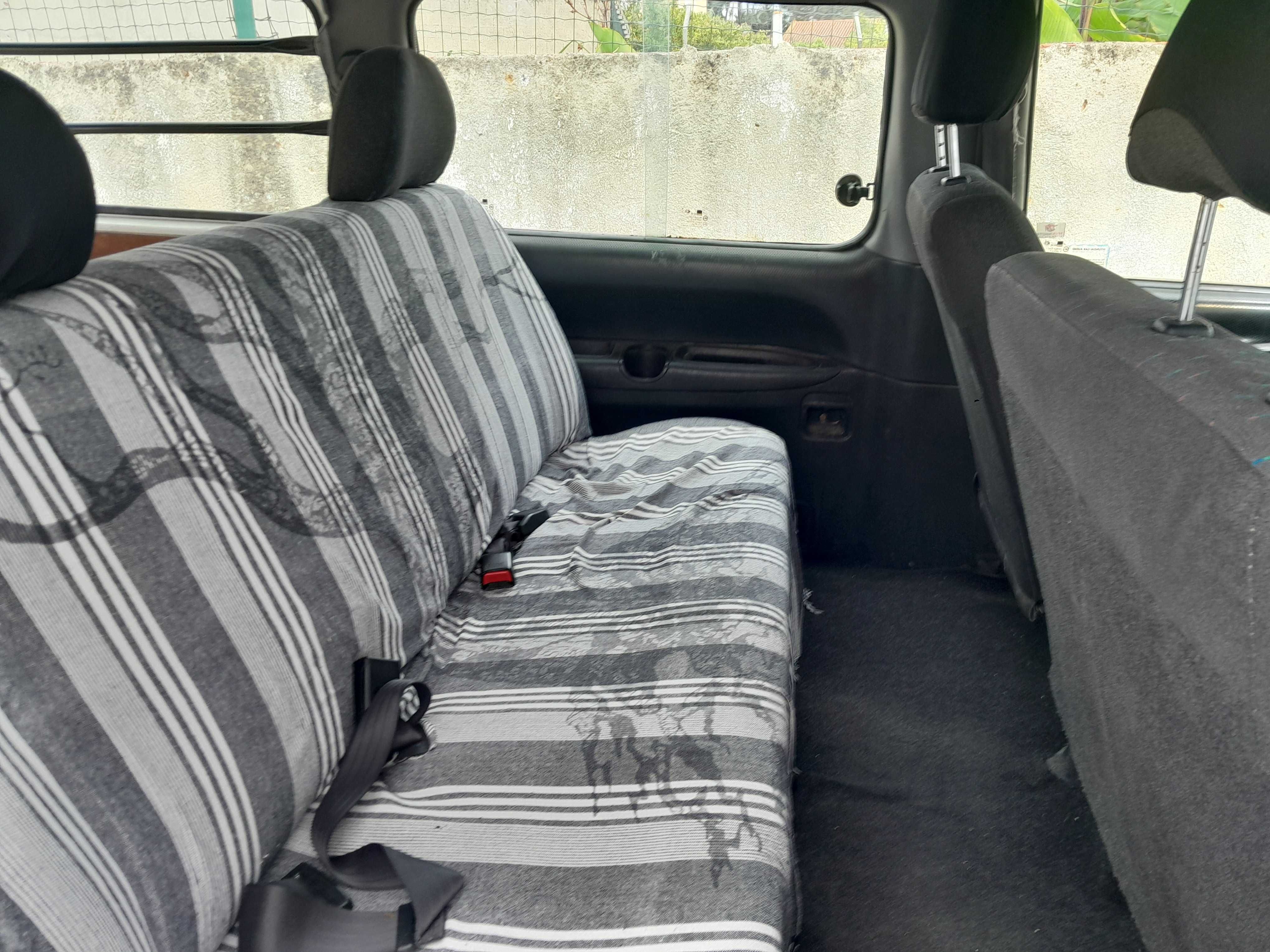 Vendo ou troco carrinha hyundai h1