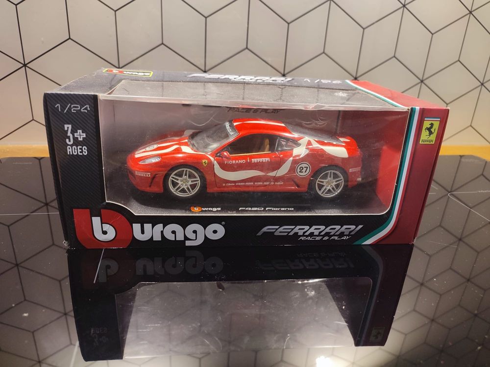 Burago Ferrari f430 bburago 1 24