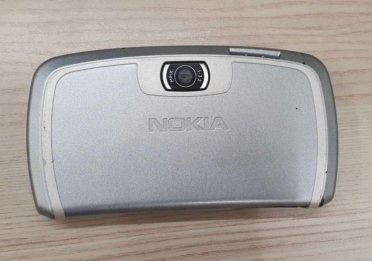 Nokia 7710 RM-12