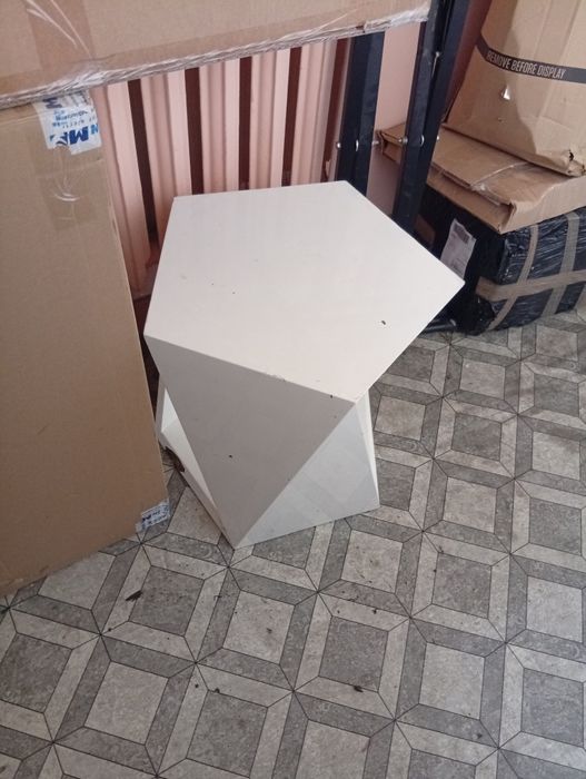 Super stolik biały, kawowy designerski, do klubu lofty