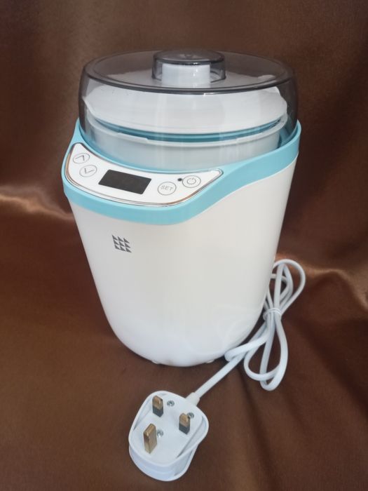 Йогуртниця/сироварниця