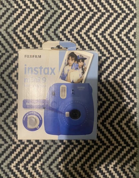 Instax mini 9, com caixa