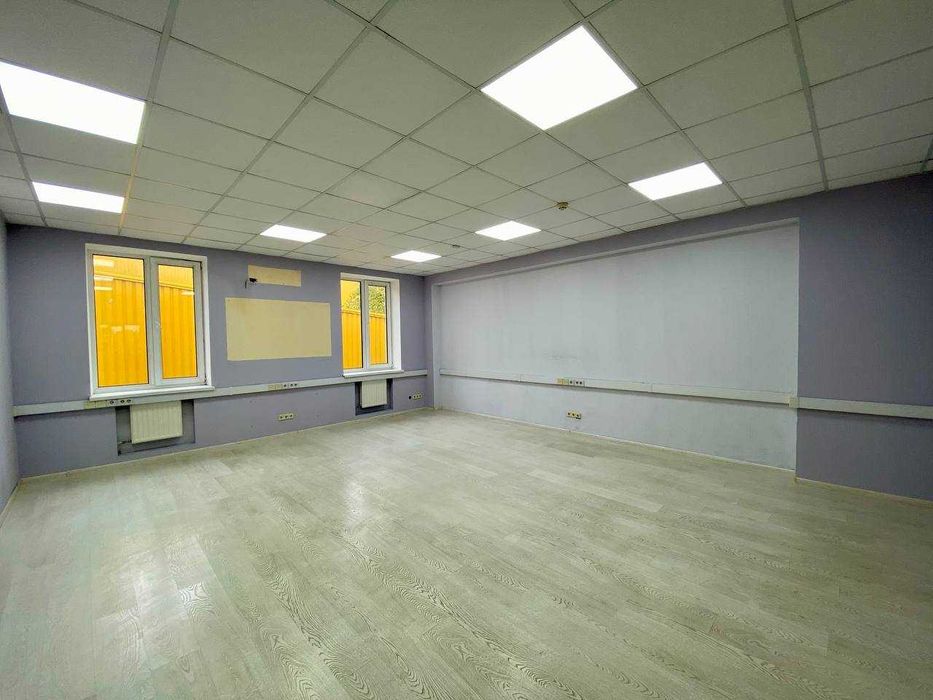 Оренда офісного приміщення 293 м² Форум Термінал Столичне шосе