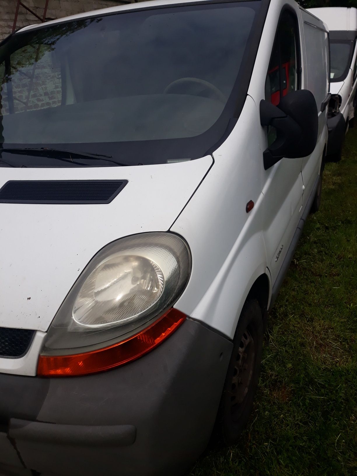 Renault trafic 1.9dci vivaro 1.9cdti posiadam wszystko