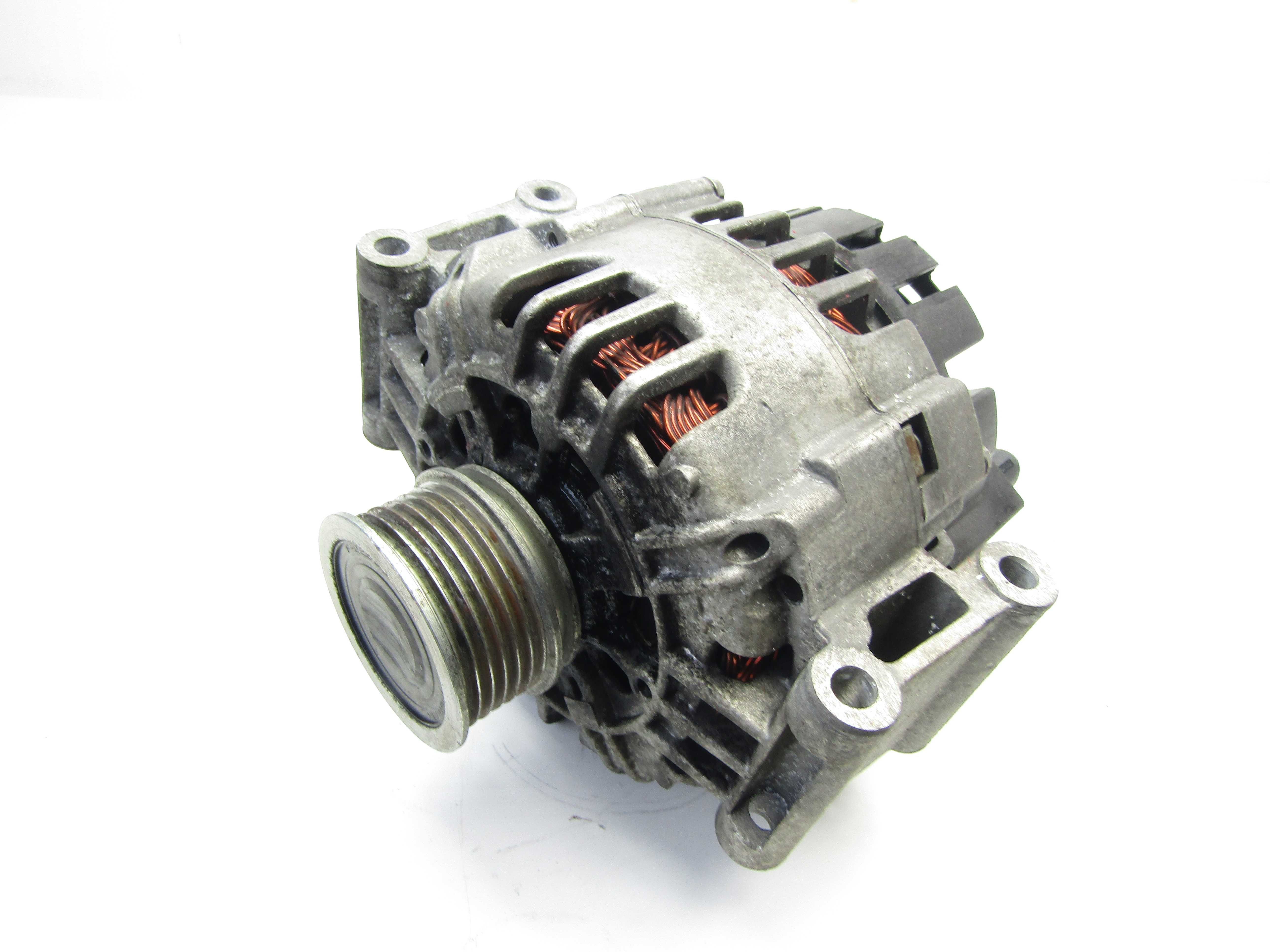 Audi A3 8P Seat Leon 1.8 TFSI BZB alternator