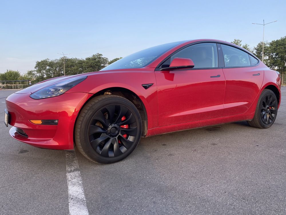 Tesla Model 3 Long Range AWD| FSD| Рестайлинг| 82 кВт| 2021