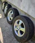 Диски з резиною Bridgestone r16( шипи)Хюндай Туксон