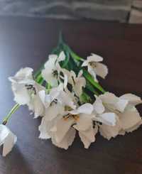 Bukiet sztucznych kwiatów 32cm białe