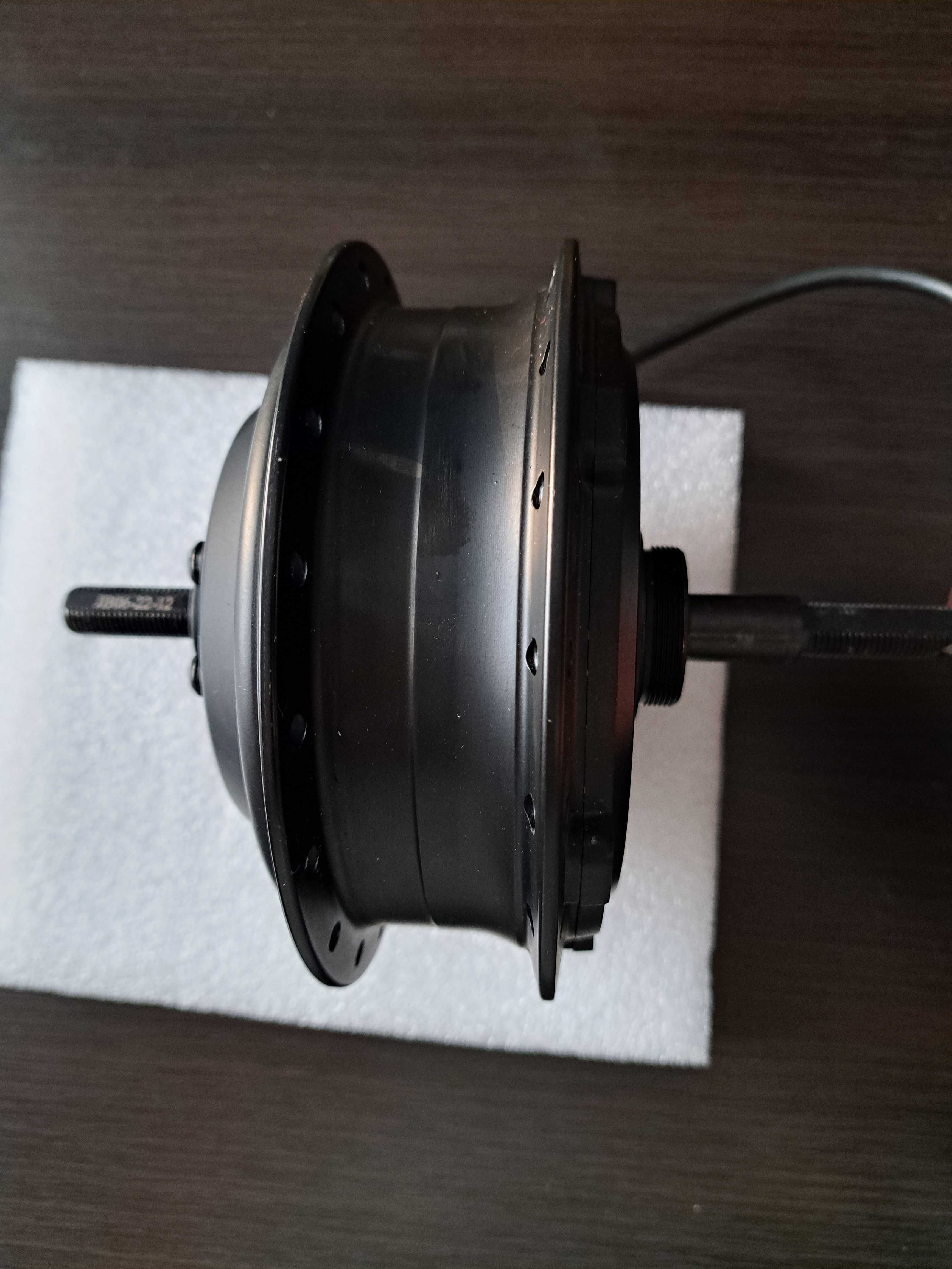 Silnik elektryczny do roweru Windmeile tył 36V500W28" 23,12,12,010N