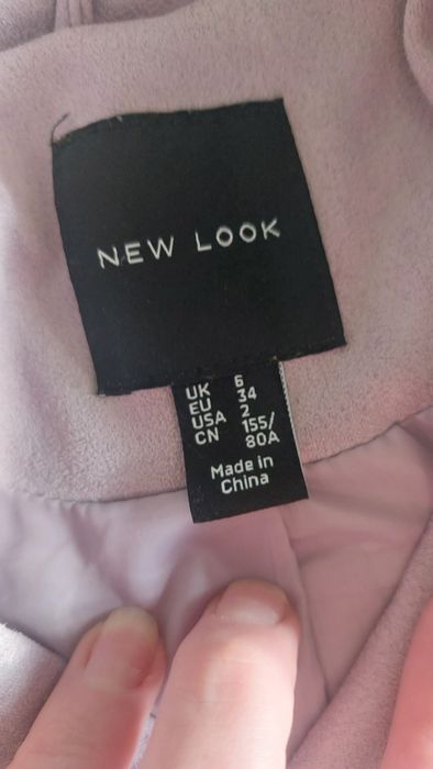 Косуха бузкового кольору