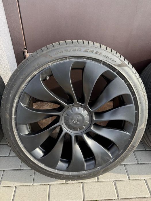 Диски R21 Tesla Perfomance