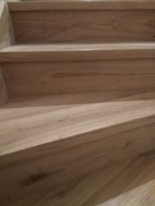 stopnie trepy dąb jesion oraz obkładanie betonu