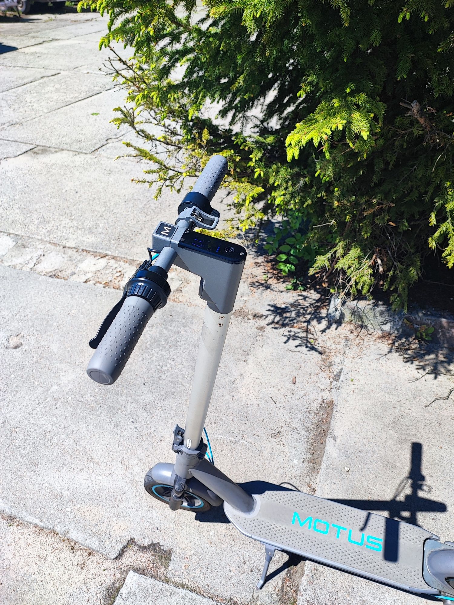 Hulajnoga Motus Scooty 10