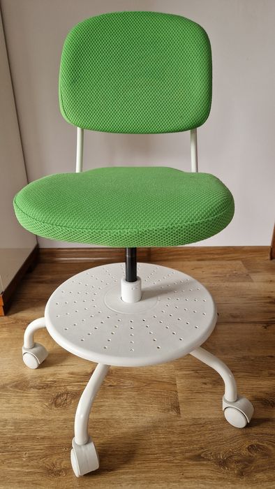 Krzesło dziecięce ikea