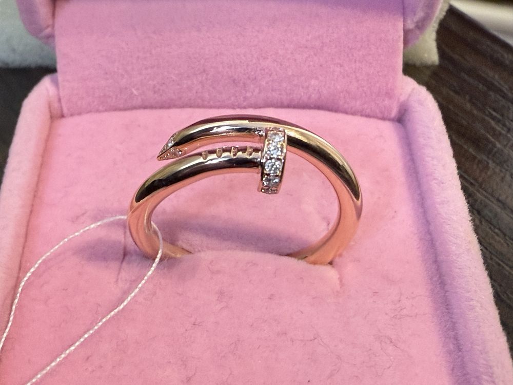 Золотое кольцо Cartier гвоздь 585 проба распродажа