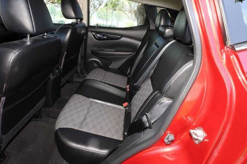 Nissan Rogue Sport SV 2021