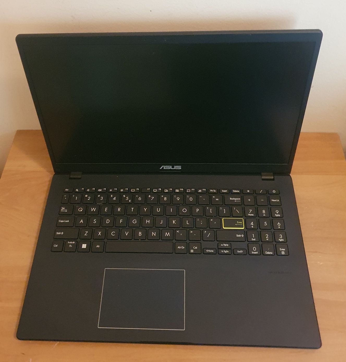 Laptop Asus Vivobook E510KA