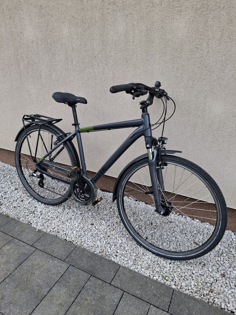 Cube Touring trekking