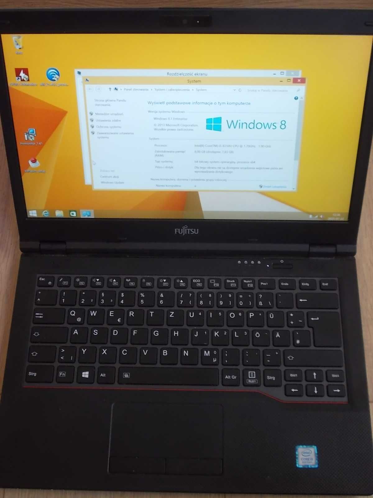 Fujitsu Lifebook E548 Core i5-8350U 8B DDR4 256GB NVMe
