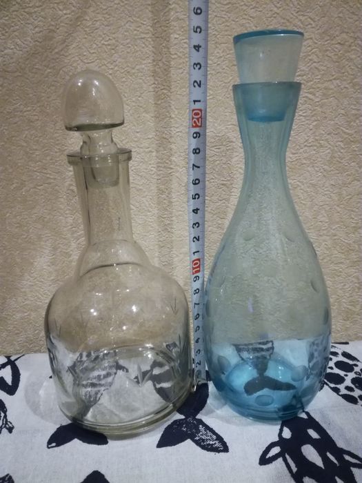 Стеклянные графины