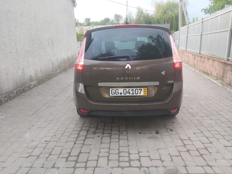 Renault megane scenic 2010