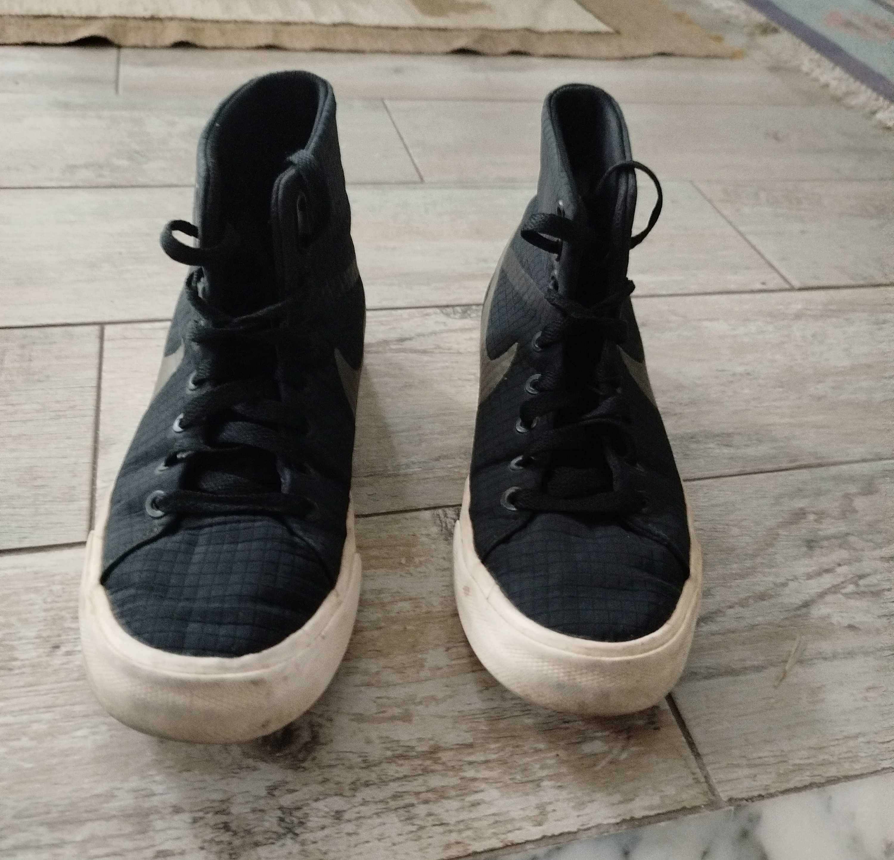 Ténis Nike -38,5