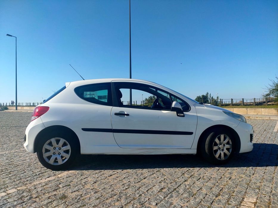 Peugeot 207 1.4 Hdi