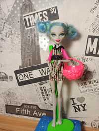 Monster High Ghoulia + stojak