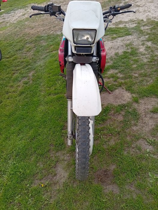 Croos Suzuki dr 650