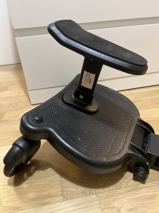 Uniwersalna dostawka do wózka