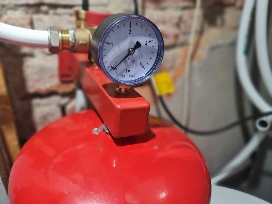Zasobnik CWU Viessmann Vitocell 100 + nowa grupa bezpieczeństwa